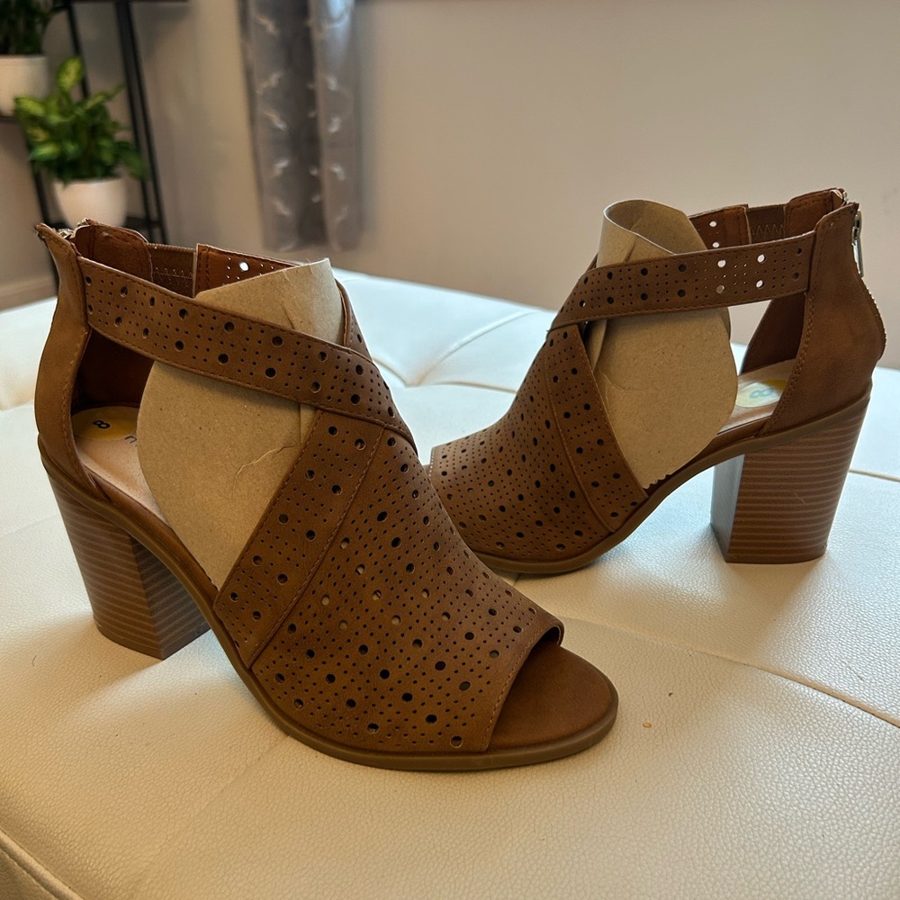Madden Girl Peep Toe Sandal with heel
